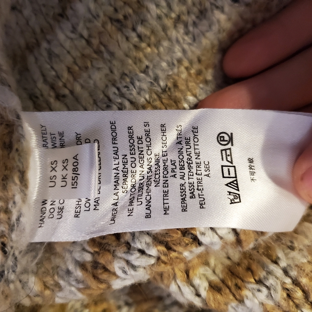 Urban Outfitters | Lennon Neutral Beige & Blue Striped Cropped Sweater - Picture 12 of 15